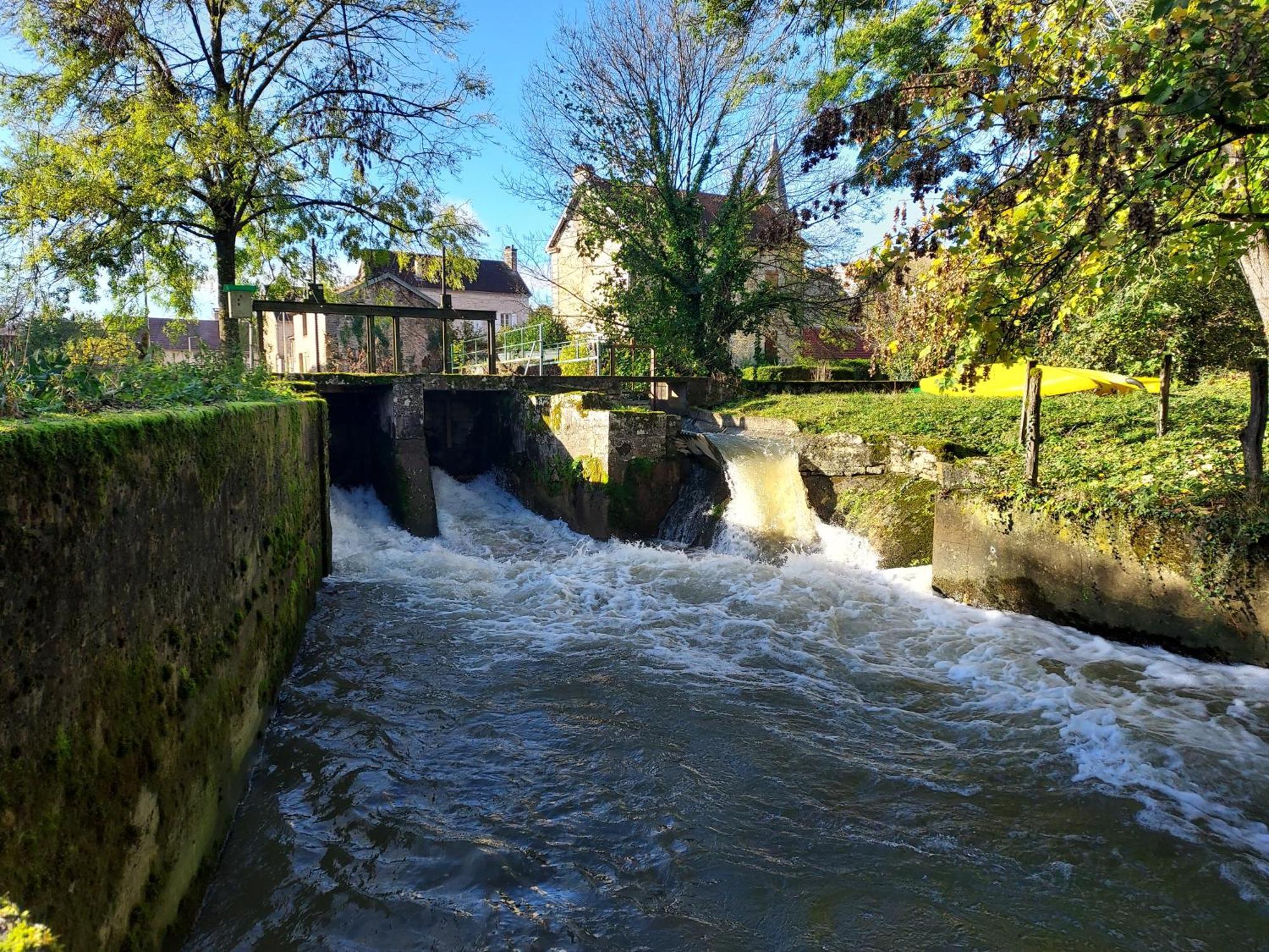 Du Moulin